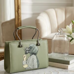 Hand Bags For Hijabi Girls